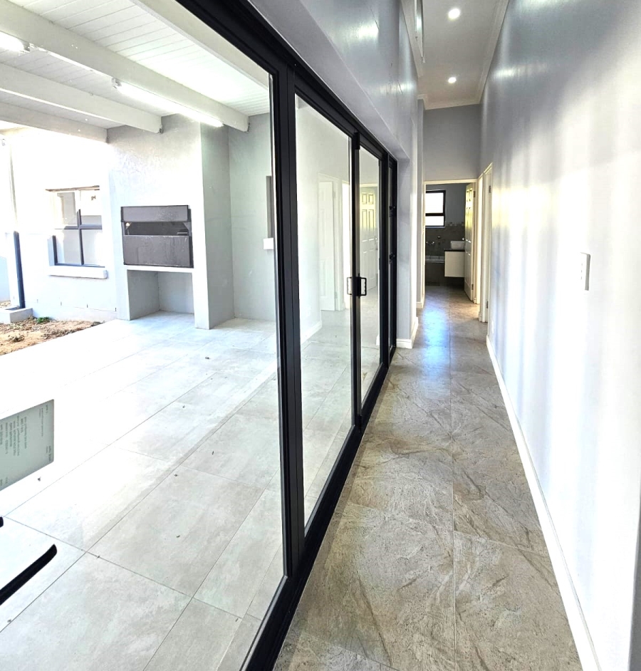 3 Bedroom Property for Sale in Paarl South Western Cape